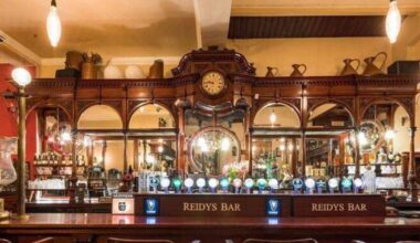 Everything must go at Reidy’s Vault Bar as iconic Cork pub's fittings head to auction