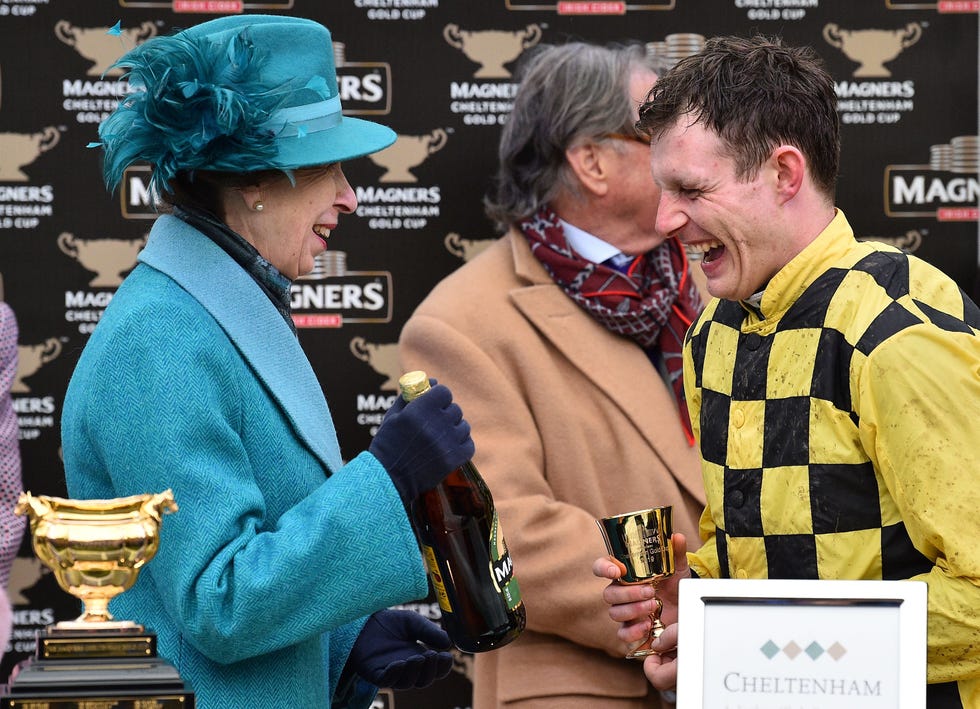 RACING-GBR-CHELTENHAM