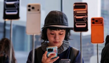 Apple's iPhone shipments in China surge 20% in Q1, data shows