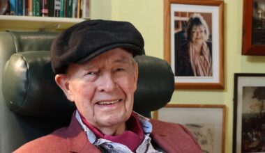 Gordon Snell, children’s author and husband of Maeve Binchy, dies aged 93 – The Irish Times