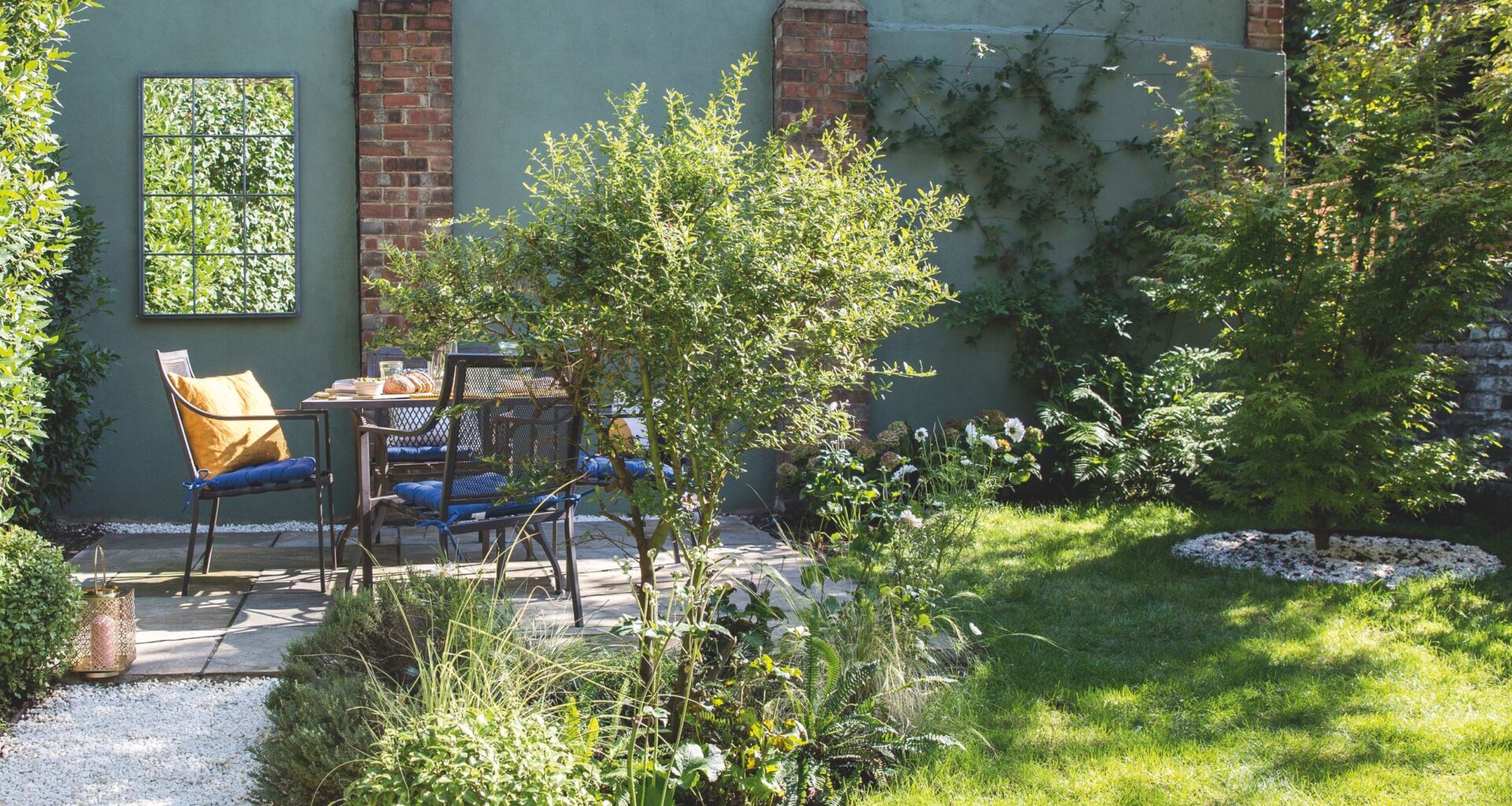 7 shade-loving perennials to brighten a gloomy garden