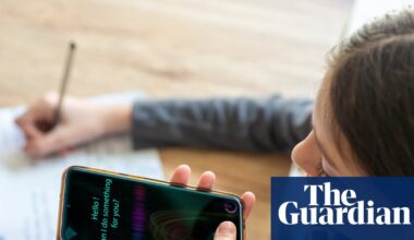 Pupils in England are losing their thinking skills because of AI, survey suggests | AI (artificial intelligence)