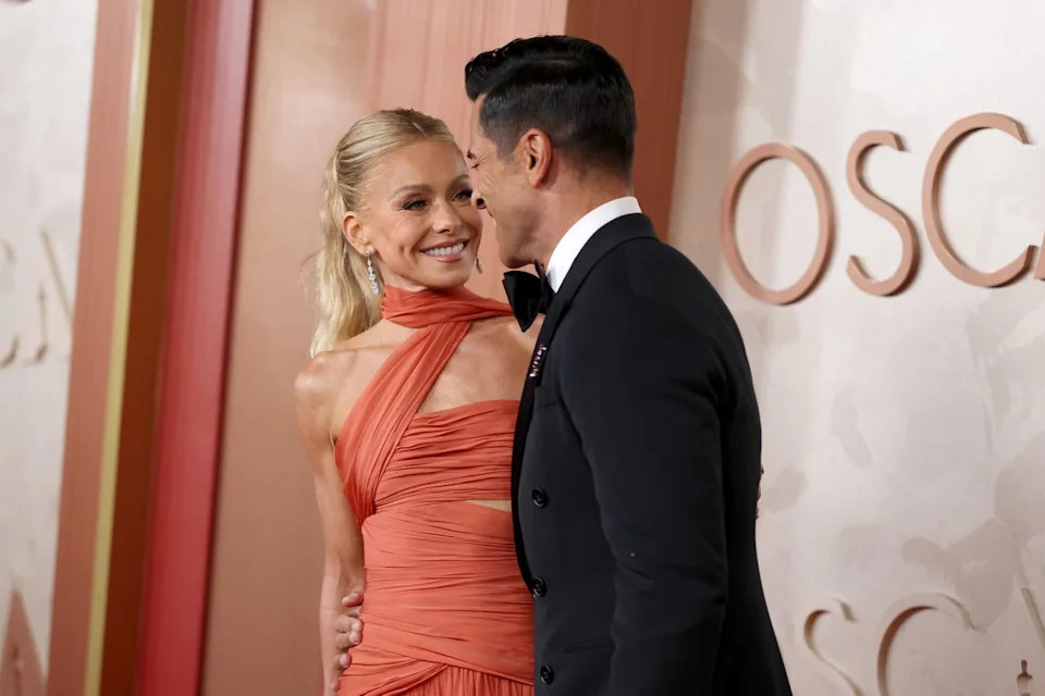Kelly Ripa and Mark Consuelos attend the Oscars in Hollywood on March 2, 2025.Credit: Getty Images