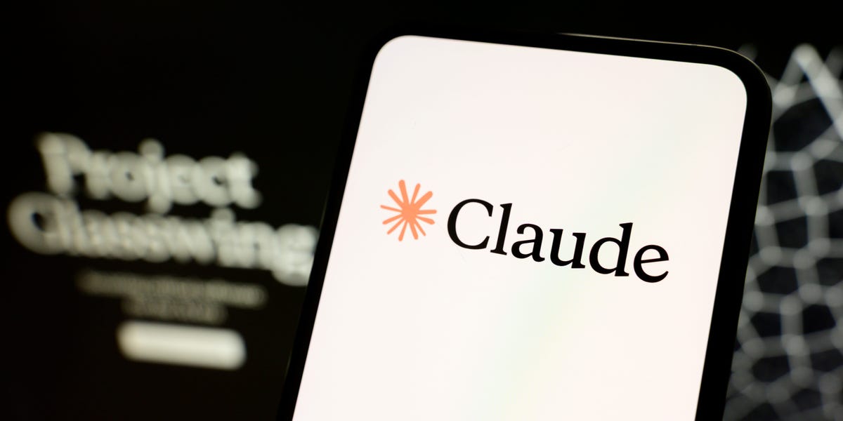 Claude Code's Product Chief Says Users Have FOMO Over AI's Insane Pace