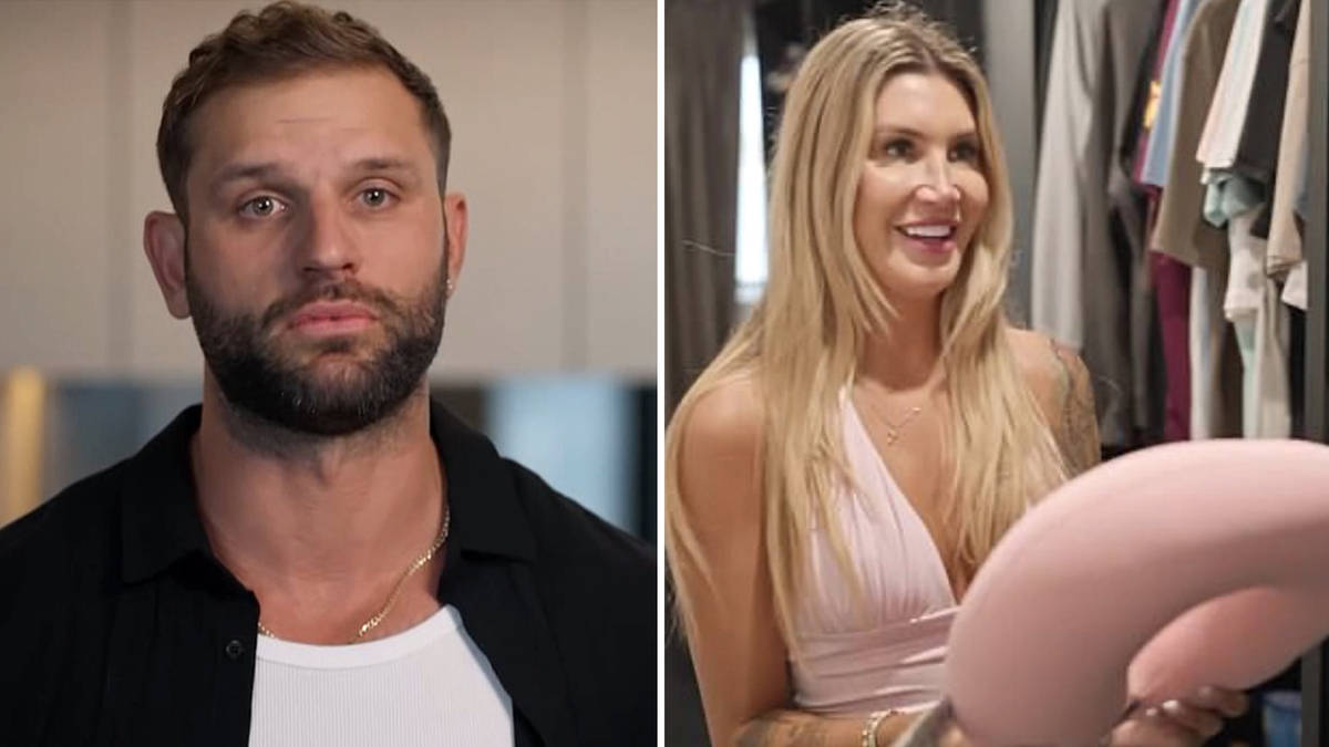 MAFS Australia's Scott reveals truth behind pink neck pillow after awkward Gia moment