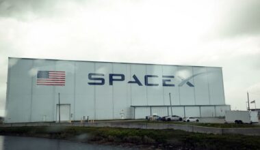 SpaceX posted nearly $5 billion loss in 2025, The Information reports