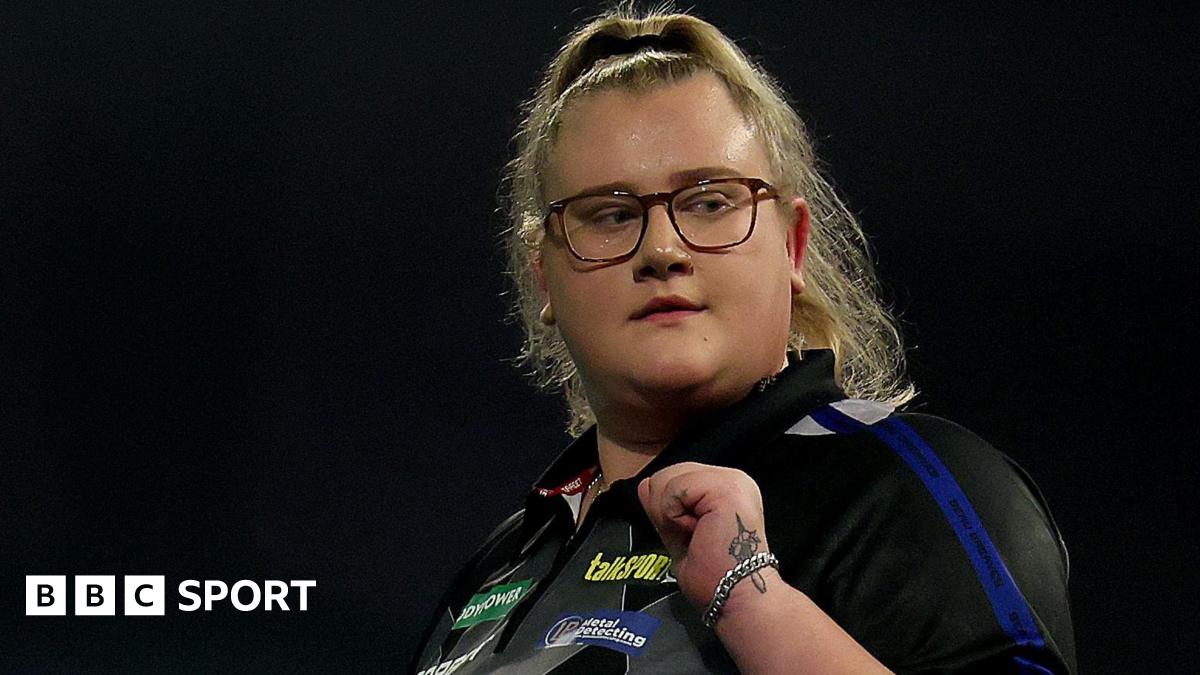 Beau Greaves clenches her fist