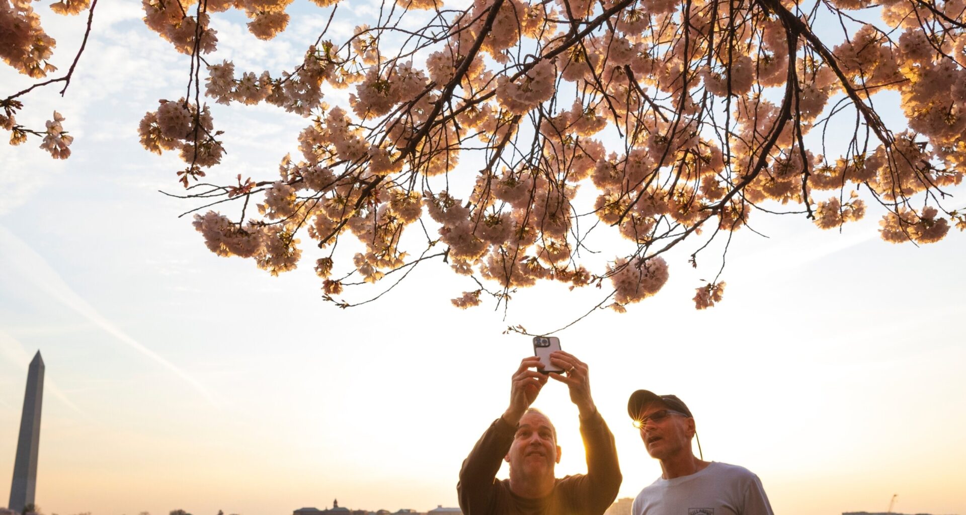 Spending 20 minutes outside this spring could help your health