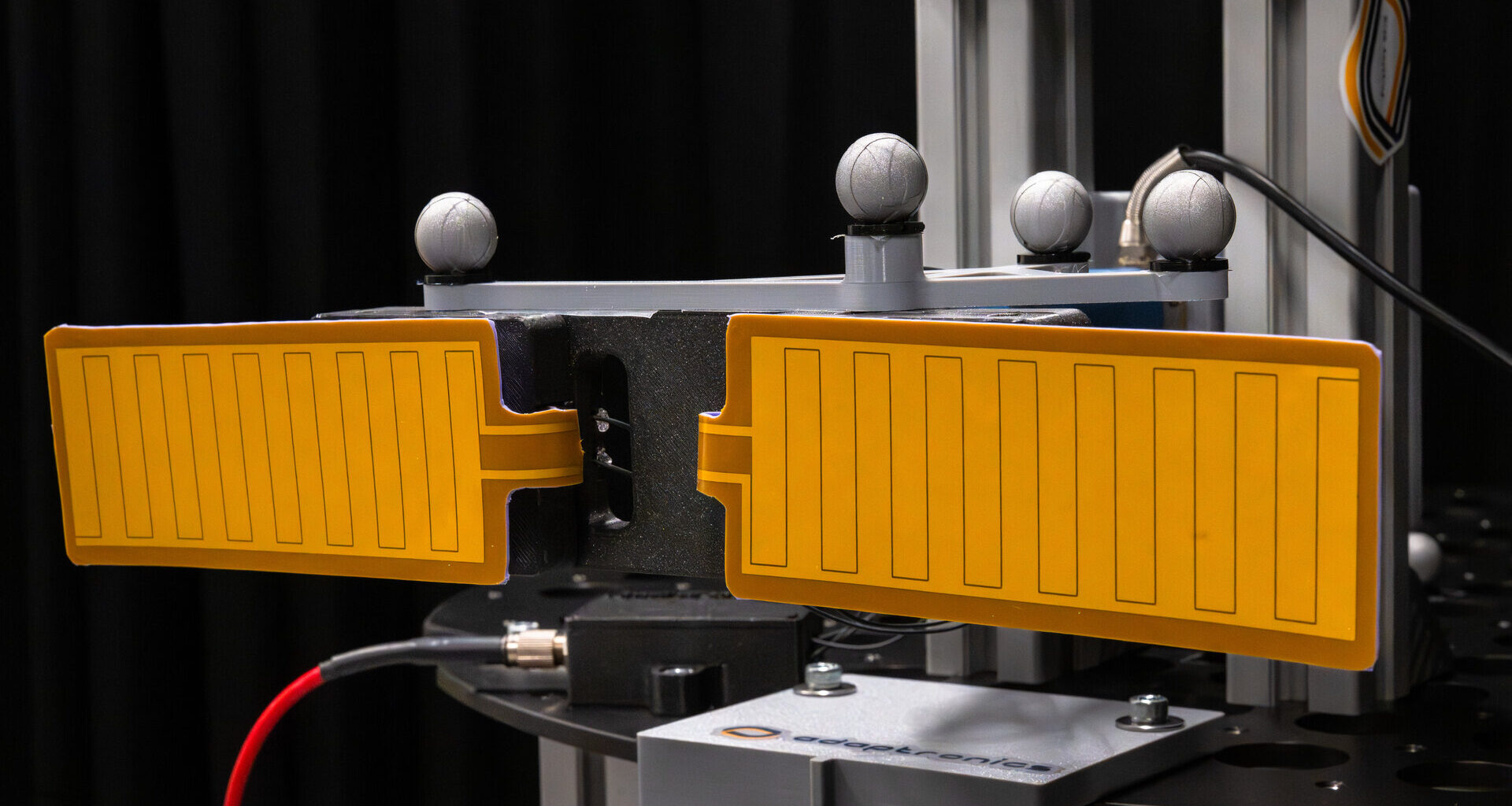 A new grip on space: electrostatic capture technology