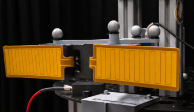 A new grip on space: electrostatic capture technology