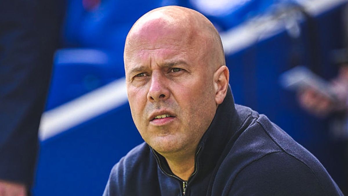 Sky Sports show Arne Slot singling out one Liverpool star in dressing room footage