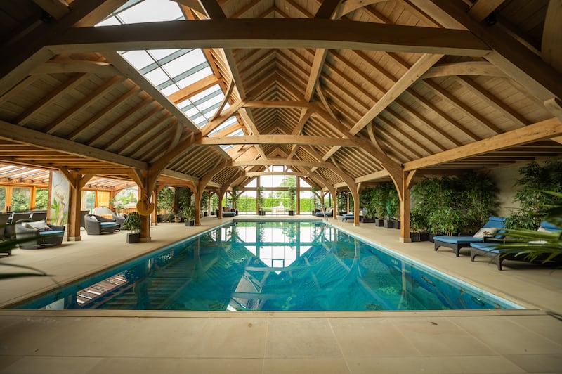 Pool house