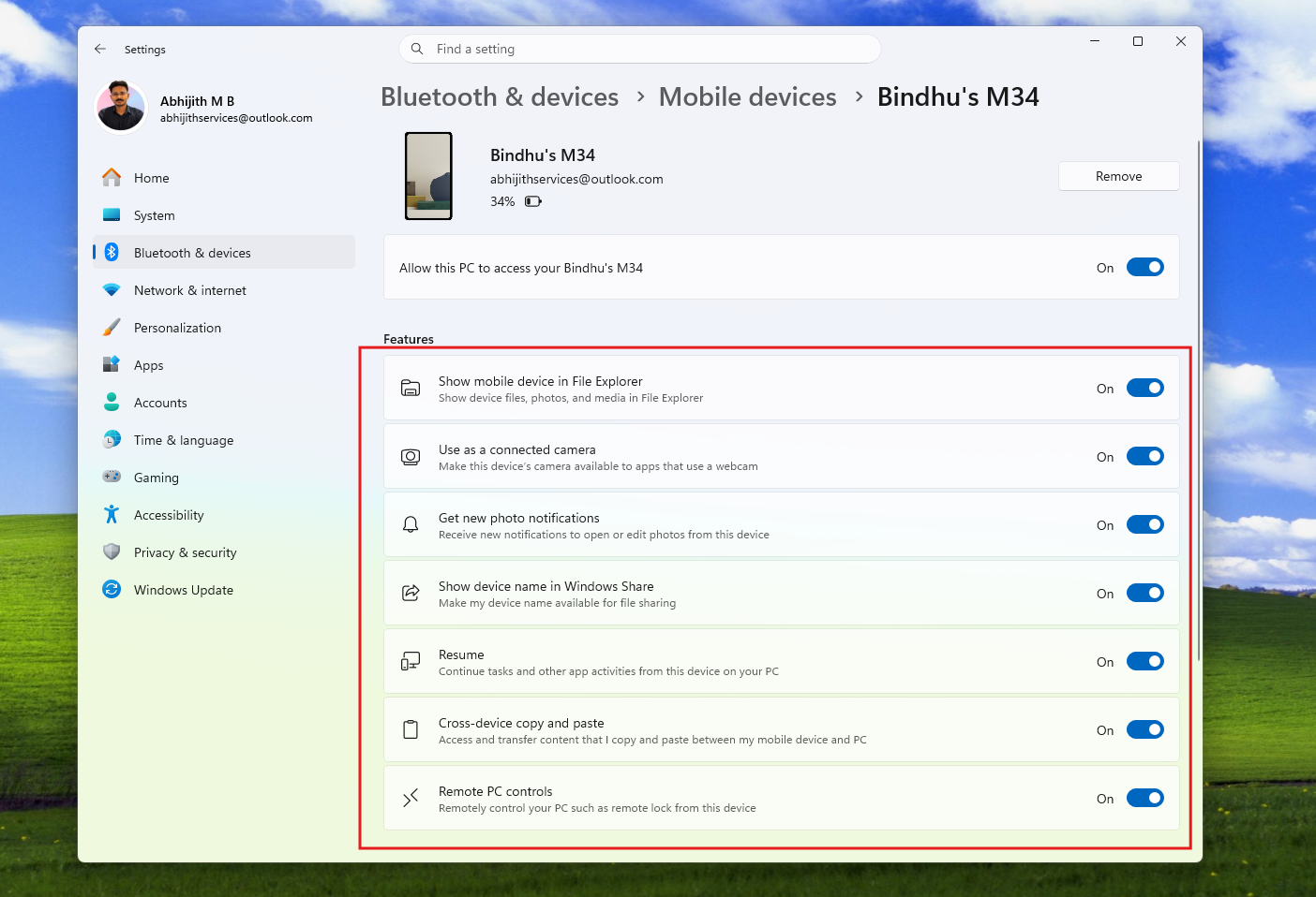 Deeper integration features with Phone Link