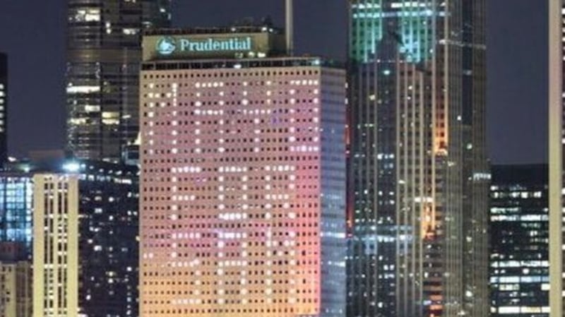 The Prudential Building in Chicago lit up with the slogan 'Mayo For Sam' before the 2020 All-Ireland football final between Mayo and Dublin. Photograph: Bob Reiter via Twitter