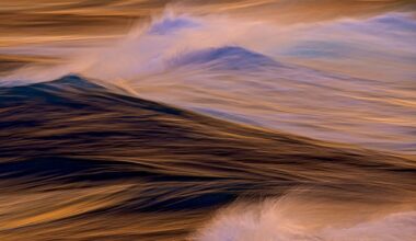 Why Pen Densham photographs waves at dusk on a 400mm lens at f/40