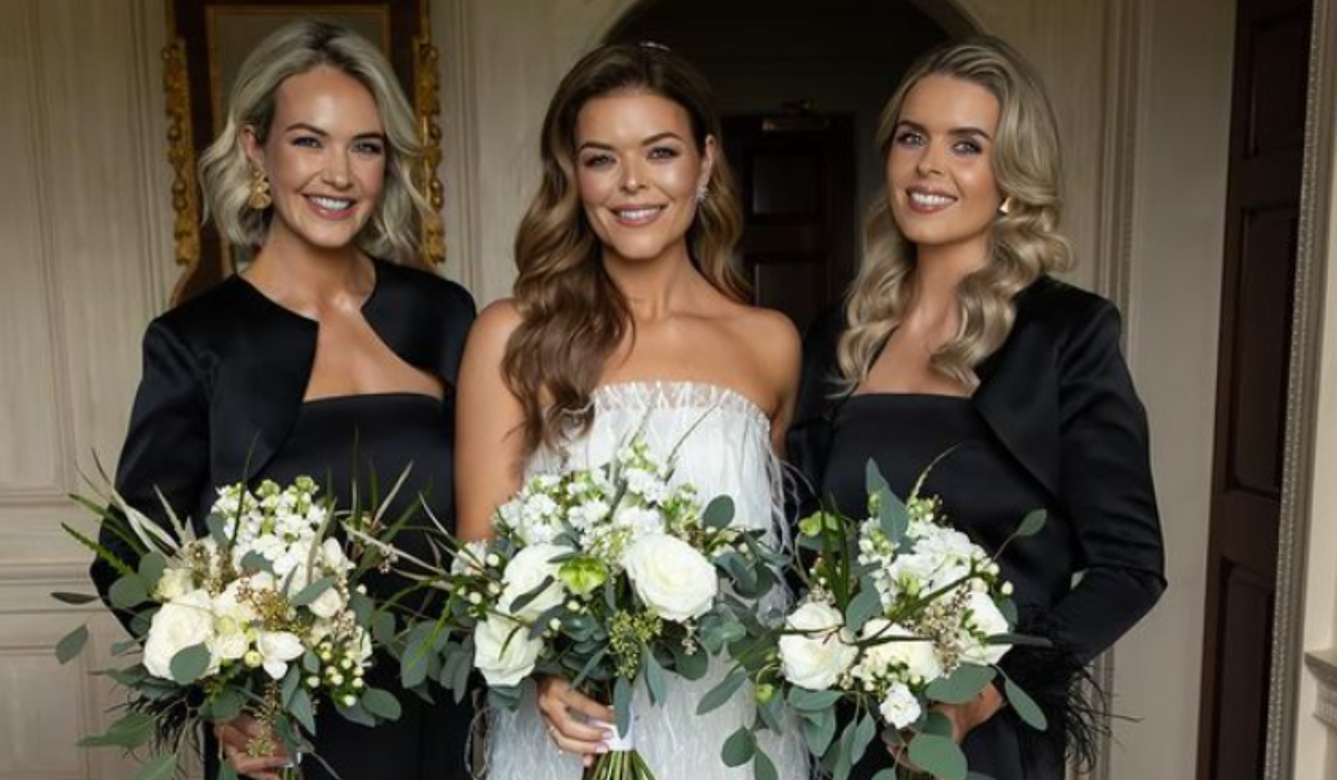 Doireann Garrihy and her sisters Aoibhín and Ailbhe at her K-Club wedding./Pic: Instagram