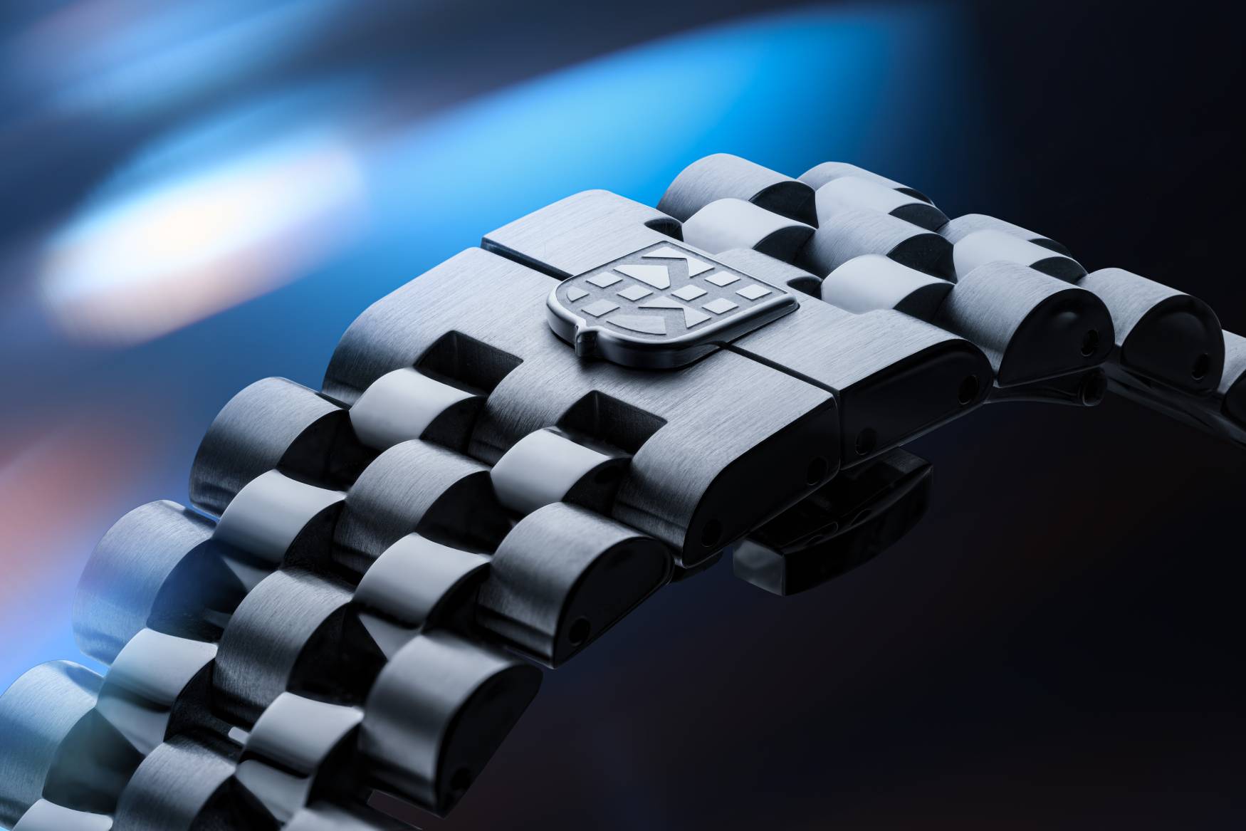 Frederique Constant Classic Worldtimer Manufacture Bracelet clasp