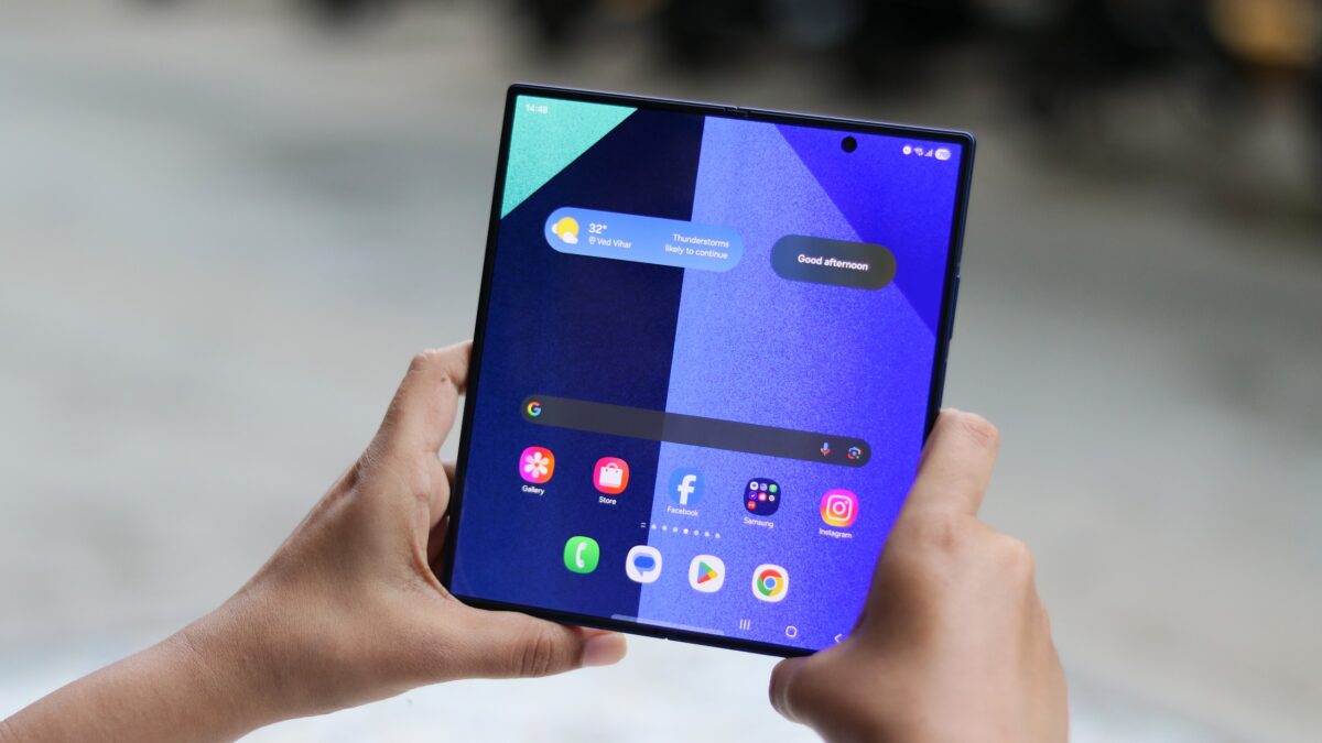 Galaxy Z Fold 8 Wide dimensions, aspect ratios of displays leak