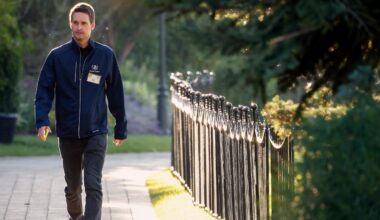 Layoffs Hit Snapchat Owner Snap as 1,000 Jobs Slashed