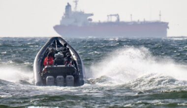 Sweden boards suspected shadow fleet tanker linked to oil spill – POLITICO