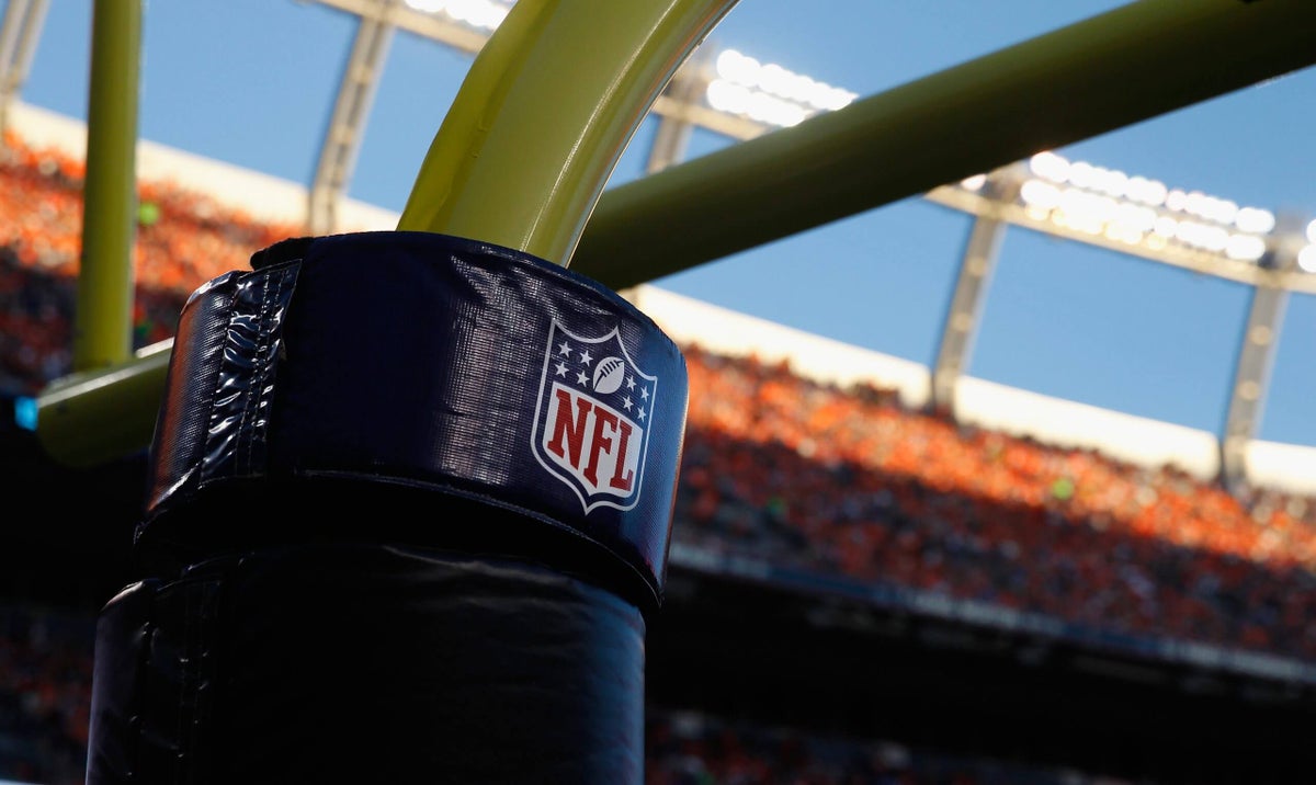 NFL owners approve mandate that teams employ full-time mental health clinicians