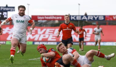 Four-try John Hodnett leads Munster to comfortable win at Thomond Park – The Irish Times