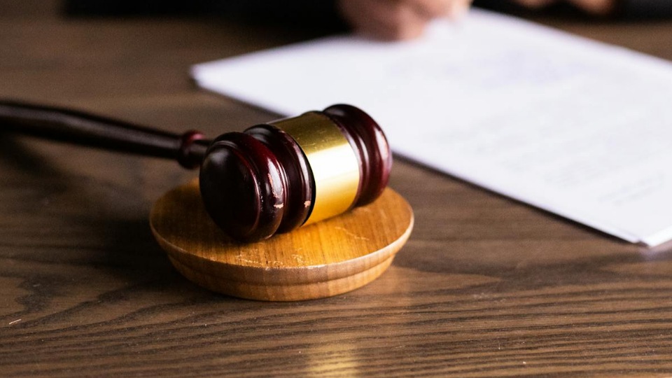 Afghan national denied bail after knife stand-off at Dublin shop
