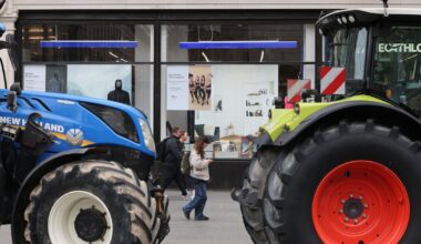 Road blockages and travel disruption continues as Gardaí declare ‘exceptional event’ – The Irish Times