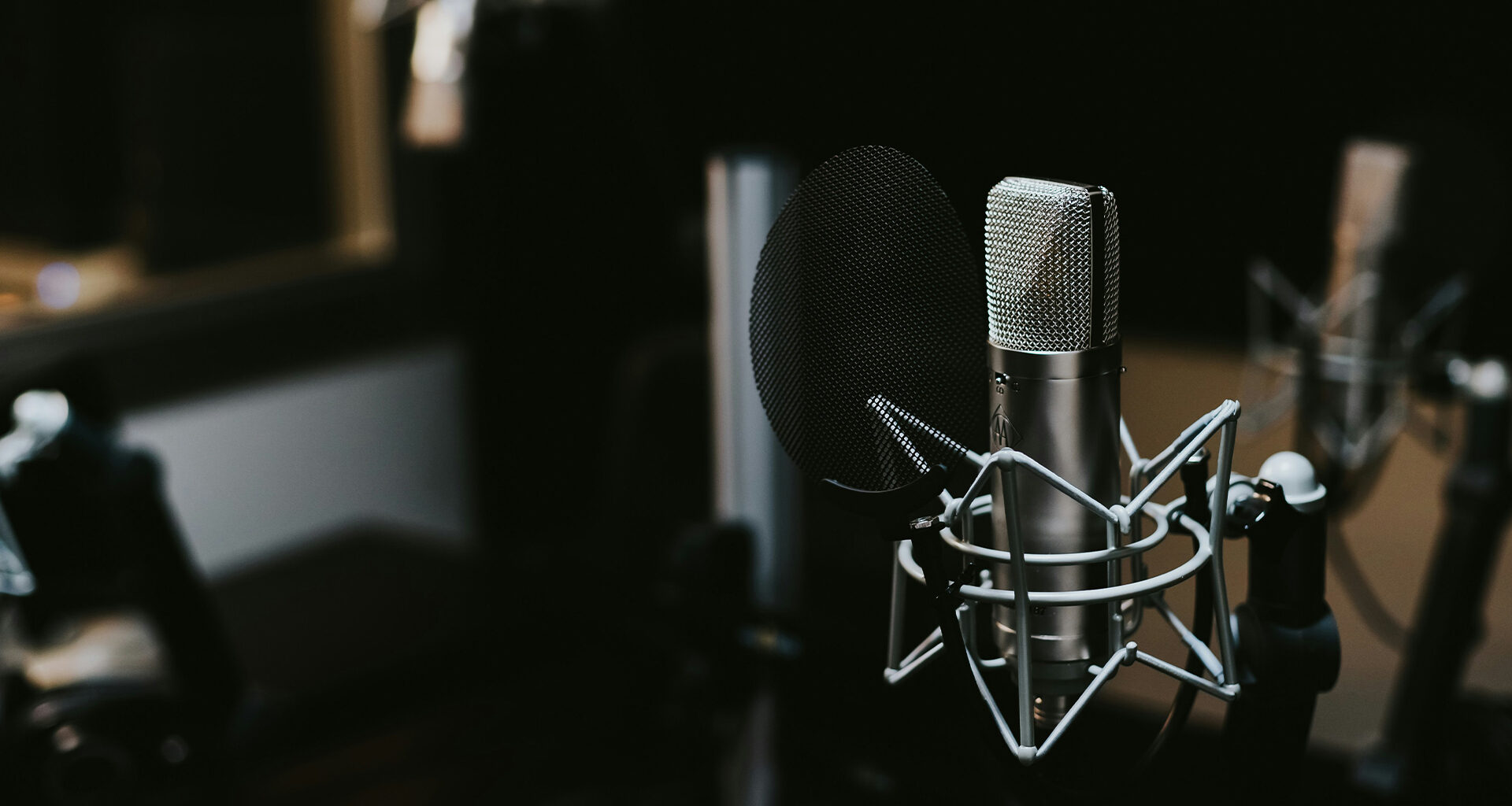 Small outlets under pressure to take the Coimisiún na Méan soup