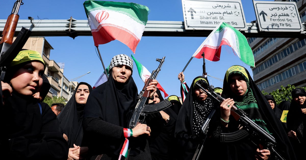 Oil and gas prices tumble as Iran pledges to reopen Strait of Hormuz – The Irish Times