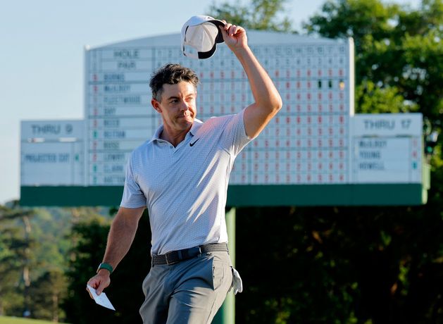 Rory McIlroy takes record six-shot lead into weekend at Masters following sensational 65