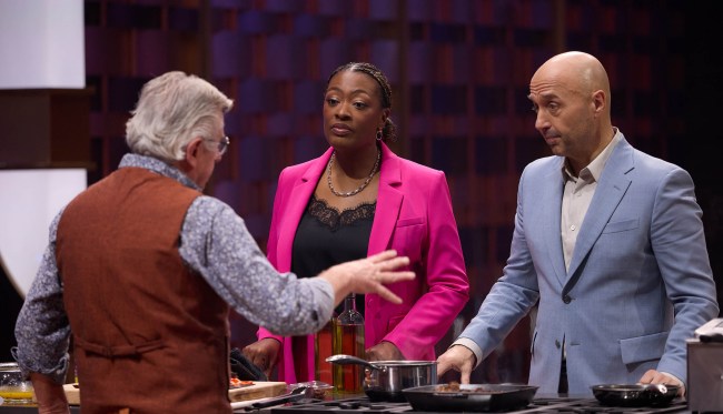 MASTERCHEF: GLOBAL GAUNTLET: L-R: Auditioner, Judge Tiffany Derry and Judge Joe Bastianich. MASTERCHEF: GLOBAL GAUNTLET Auditions Day 2 (Asia-Pacific) airs Wednesday, April 22 (8:00-9:00 PM ET/PT) on FOX. CR: Geoff George /FOX. ©2026 FOX Media LLC.
