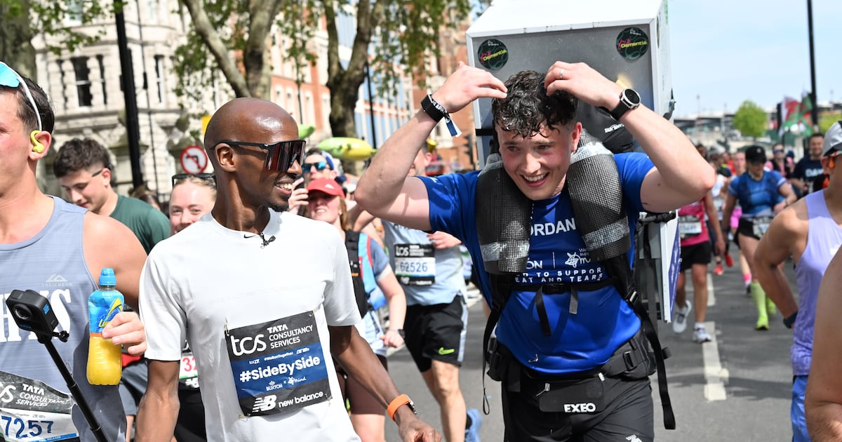 Fridge runner starts 32 Irish marathons to support Alzheimer’s research – The Irish Times