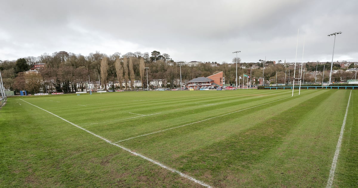 UCC v Shannon promotion playoff abandoned due to medical emergency – The Irish Times