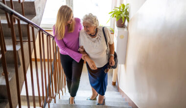 No Benefit, Maybe Harm, With Invasive Approach in Frail NSTEMI Patients