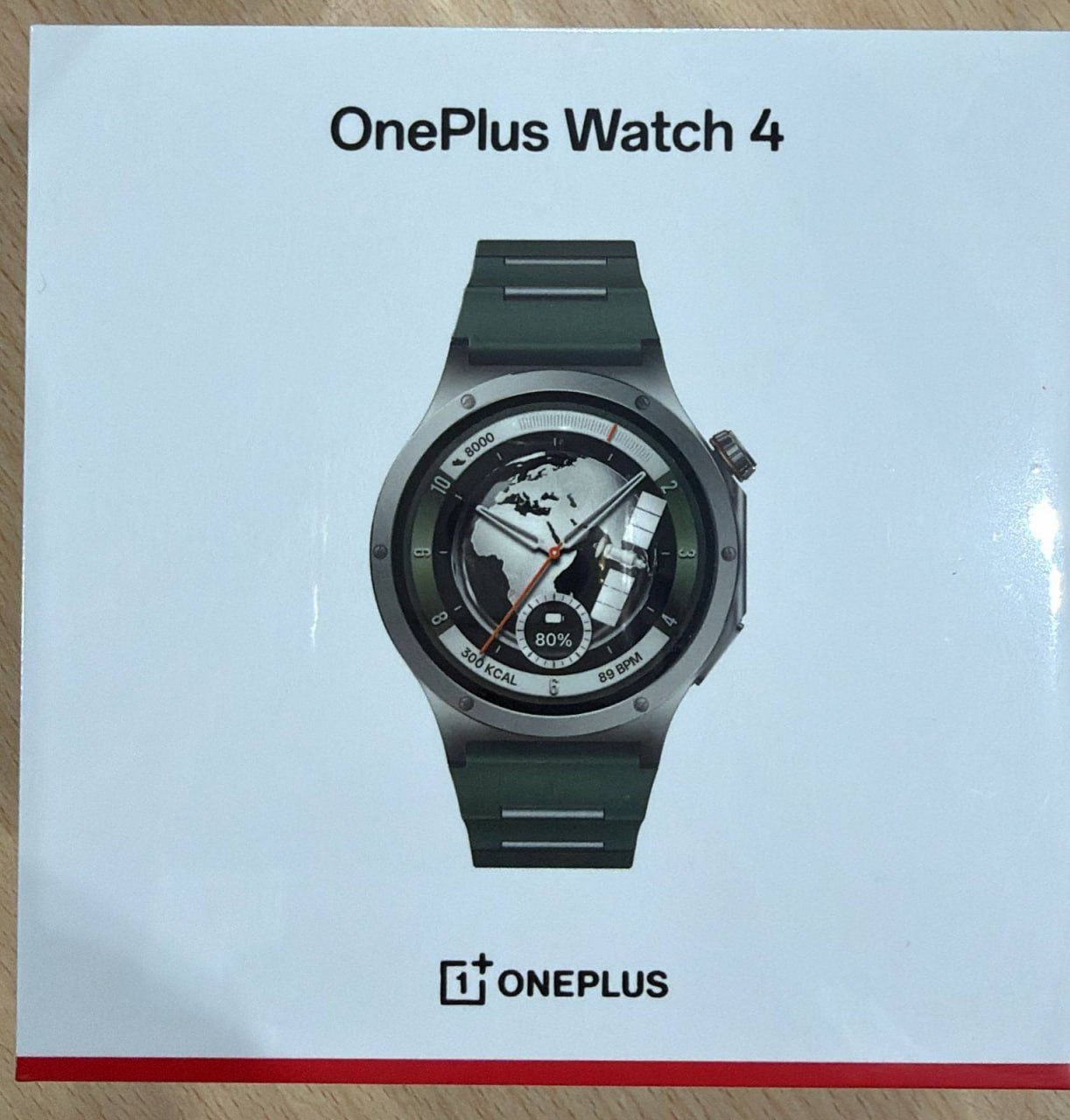 OnePlus Watch 4 Retail box 1 OnePlus Watch 4 Retail box 1