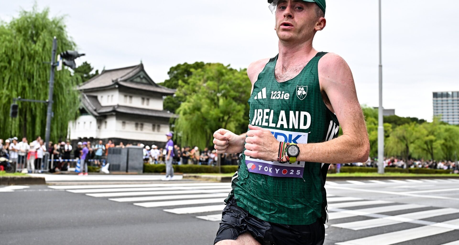 PETER LYNCH OBLITERATES IRISH MARATHON RECORD IN LONDON