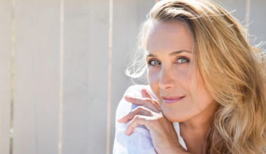 People who still look young after 60 usually share one quality that has nothing to do with skincare, diet, or exercise — they genuinely like their life, and a person who genuinely likes their life carries it differently in their face, their posture, and the way they move through a room than one who has been enduring it