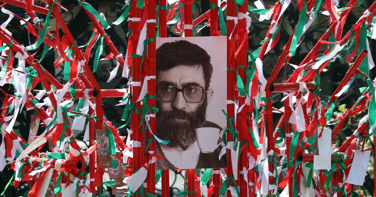 Iran dismisses US ‘ploy’ after Donald Trump extends ceasefire ‘indefinitely’ – The Irish Times