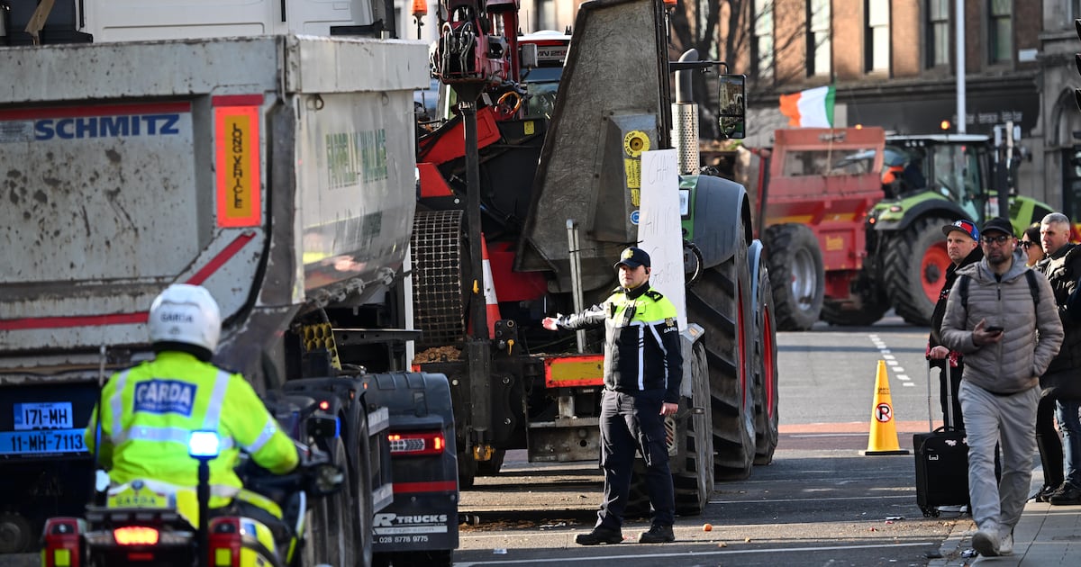Some traffic disruption remains as protesters say €505m package ‘not enough’ – The Irish Times