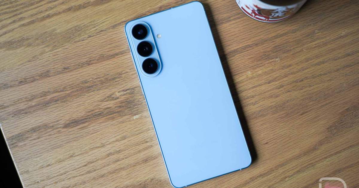 Download Samsung April Updates on All These Galaxy Devices