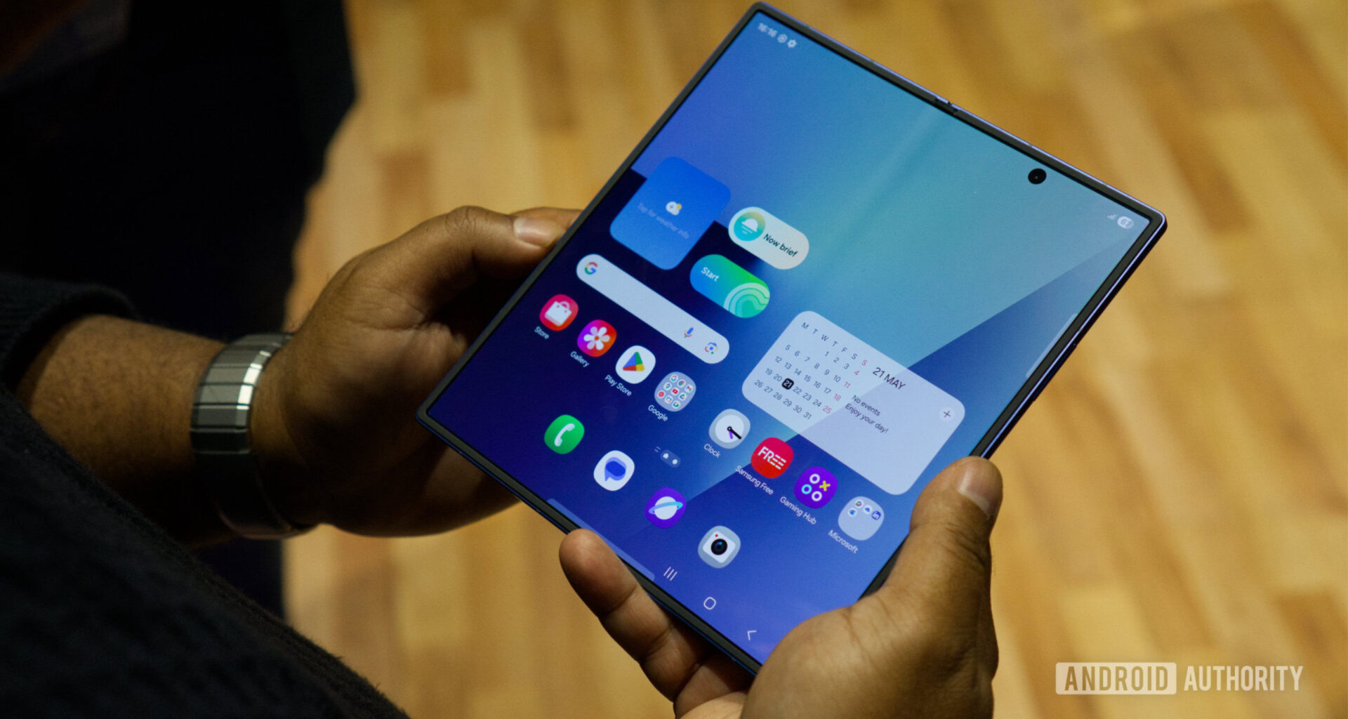 Samsung Galaxy Z Fold 7 in hand and unfolded