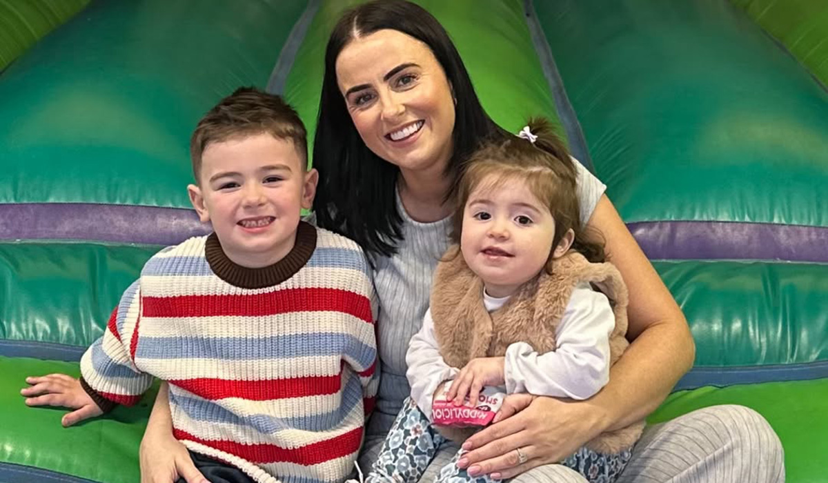 Lisa McHugh with her kids. Pic: Lisa McHugh/Instagram