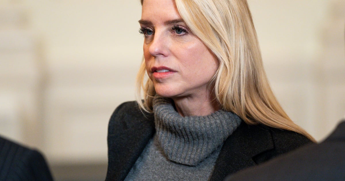 Donald Trump fires US attorney general Pam Bondi, White House says – The Irish Times