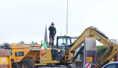 Government to raid exchequer surplus for €505m support package – The Irish Times