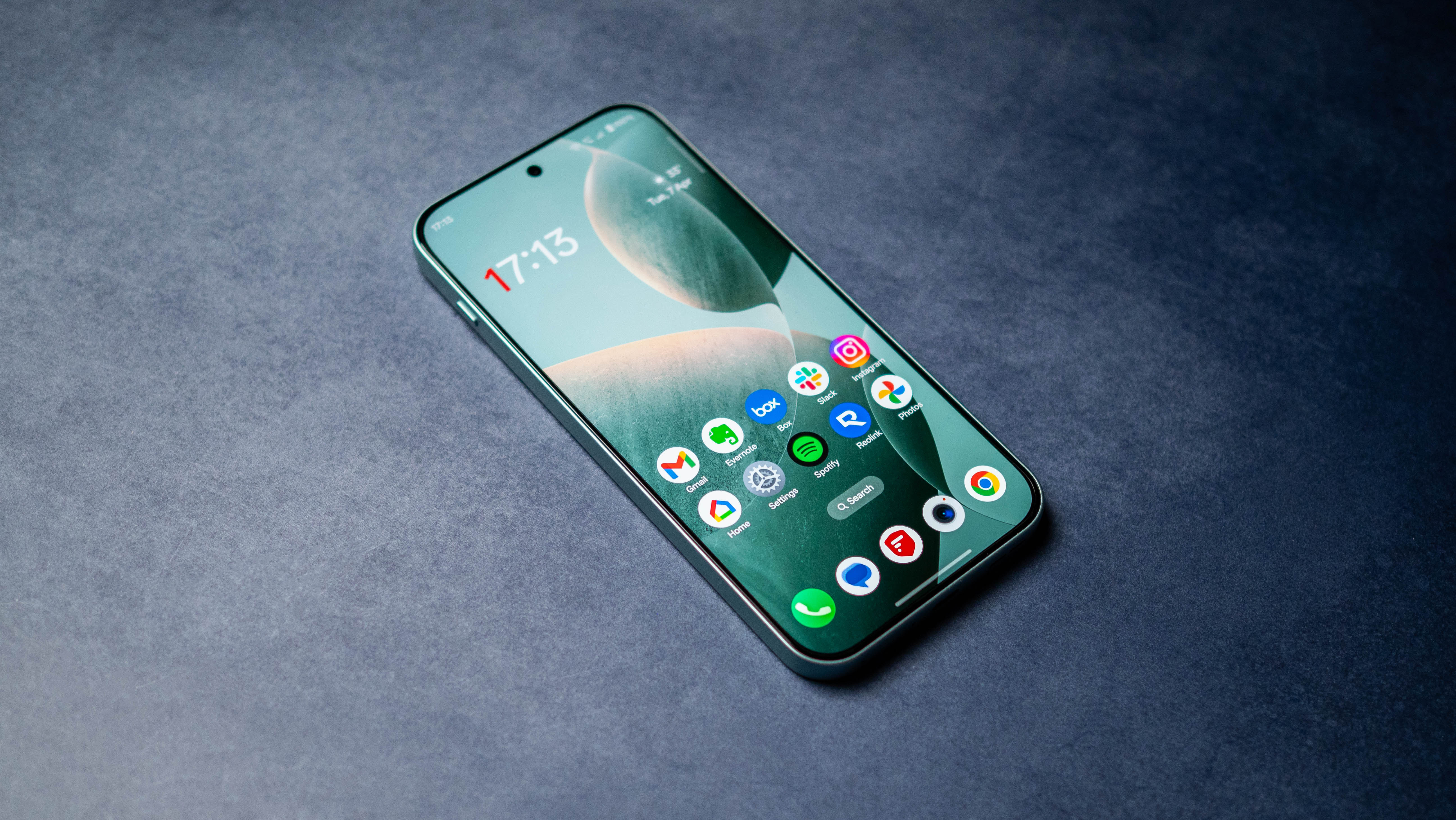 OnePlus Nord 6 review photos