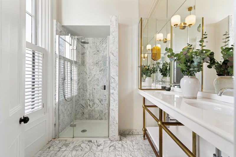 En suite shower room