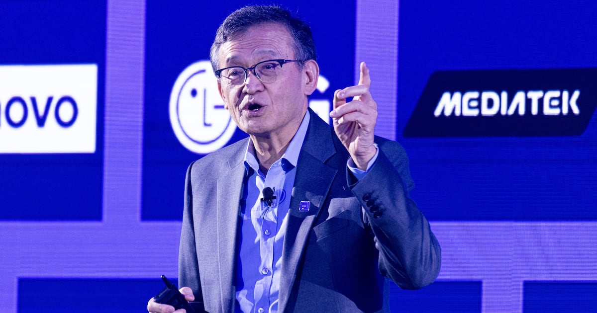 Intel shares jump 20% as it predicts revenue surge from AI data centres – The Irish Times