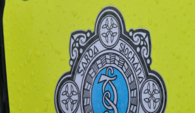 Cloghan: Teenage motorcyclist dies after collision in Donegal - BBC