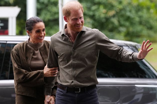 Prince Harry and Meghan arrive in Australia – but petition over tour policing costs draws more than 45,000 signatures